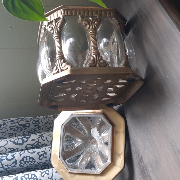 Vintage Lidded Brass & Handblown Convex Glass Humidor/Apocathary Jar/Trinket - Picture 4 of 7